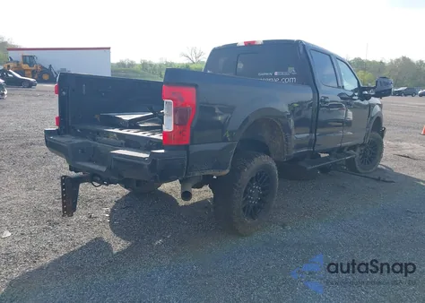 2019 Ford F-250 Lariat z USA, uszkodzony, nr VIN 1FT7W2B69KEG82649